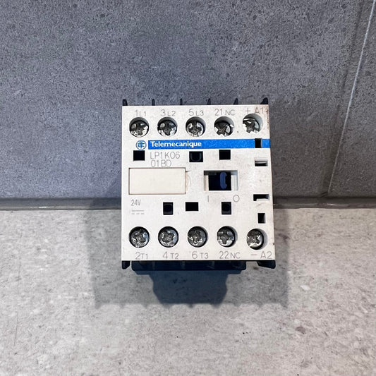 Telemecanique Contactor 24V DC
