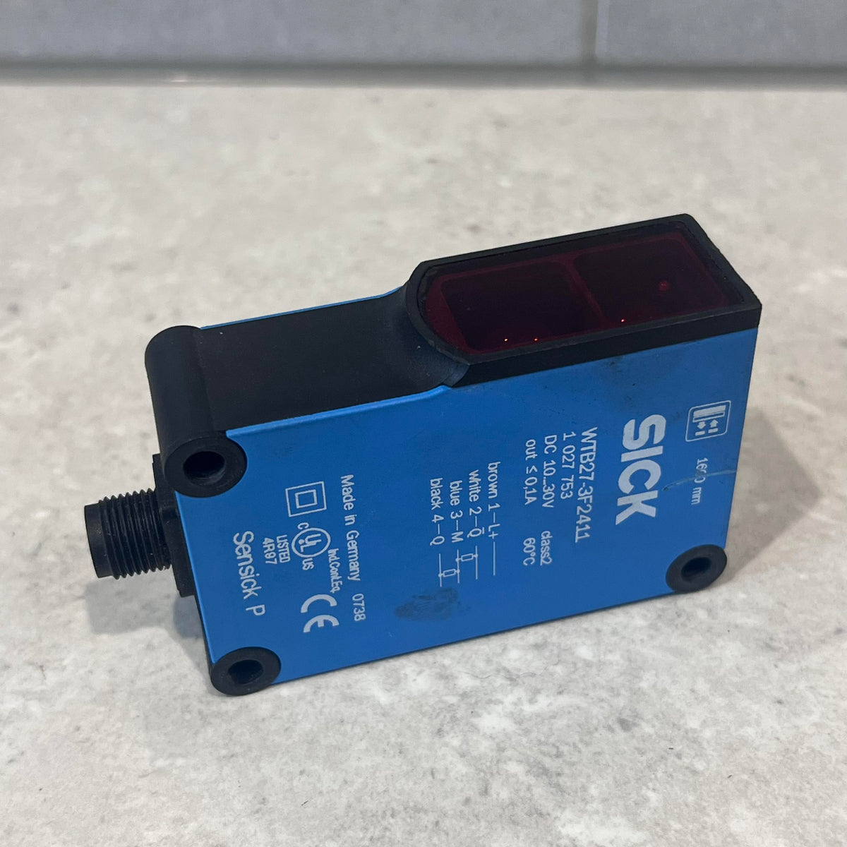 Sick Photoelectric Sensor, Proximity, Rectangular, 100-1, 600 mm, 880 nm