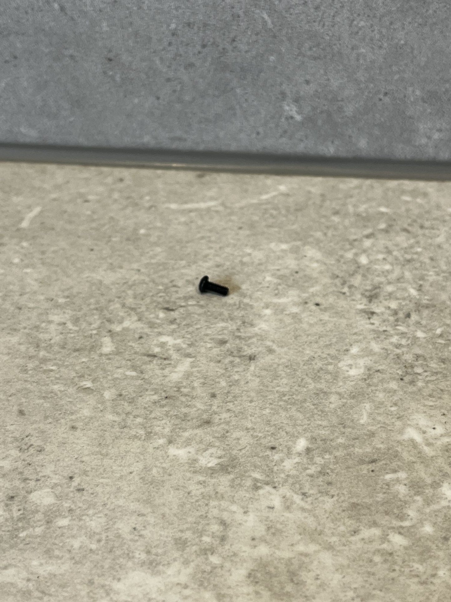 Milwaukee M12 Belt Hook Clip Replacement Screw – Fits Impact Driver & Drill