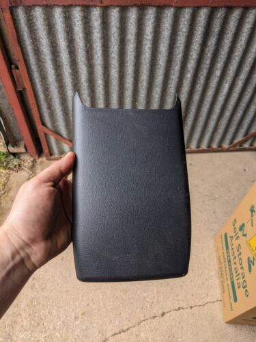Nissan 96930-5SK0B FINISHER-CONSOLE BOX Nissan Leaf ZE1