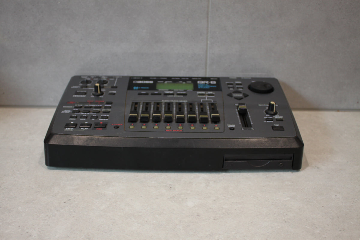BOSS Digital Recording Studio MTR Multi Track Recorder