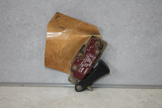KANGO Power Tool Switch Type F-20 250V 10A 41-14022