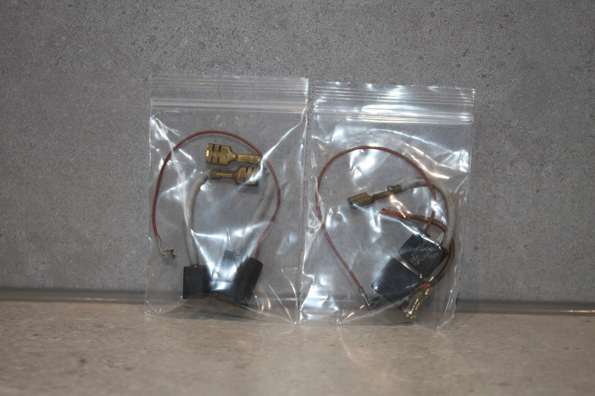 Milwaukee Carbon Brush Pair for K900, K950, 5337, 5339, 5340 and 5342 Hammer Drills 50 Percent Life 4931375556