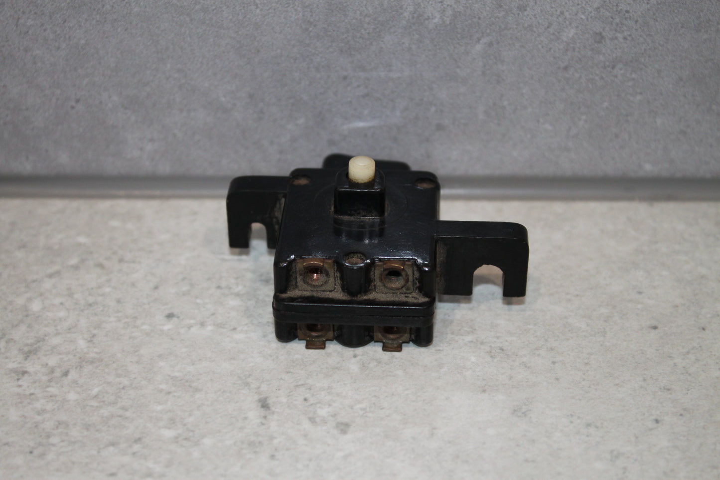 PP Power Tool Switch Lock ON