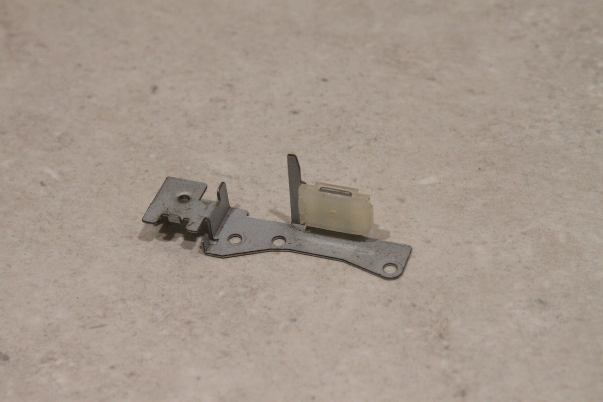 AKAI VS-F301EA VHS Holder FPC SZ-387388J