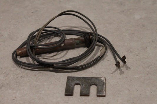 Teledyne LAARS Series 2 ESC125 Pool Heater Temperature Sensor With Sleeve And Gasket R0011800