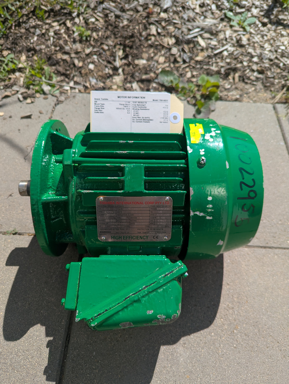 TOSHIBA 1.1KW 1445RPM 3 Phase Induction Motor Flange Mount GREEN TSH-HE01