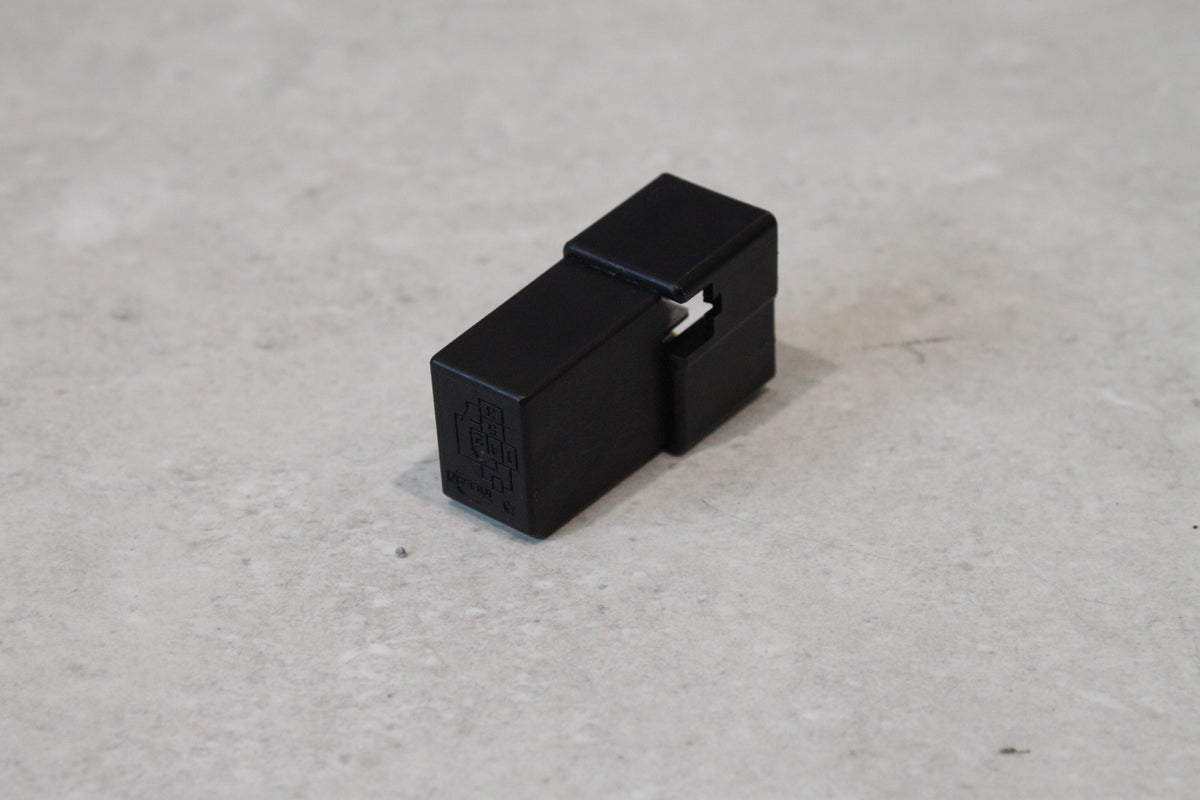 NISSAN MIYAMOTO Relay 25230-79918