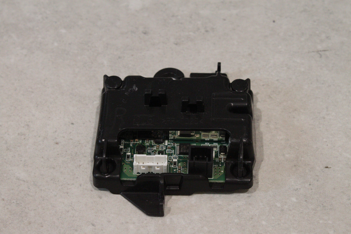 NISSAN LED DTRL/CLL COM CIR-A