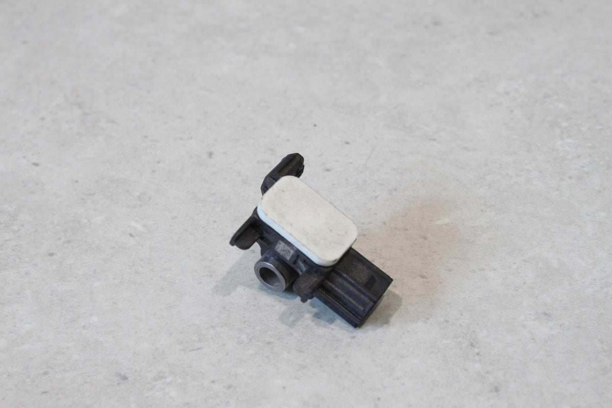 NISSAN Front Center Air Bag Sensor 98581-3JA0A