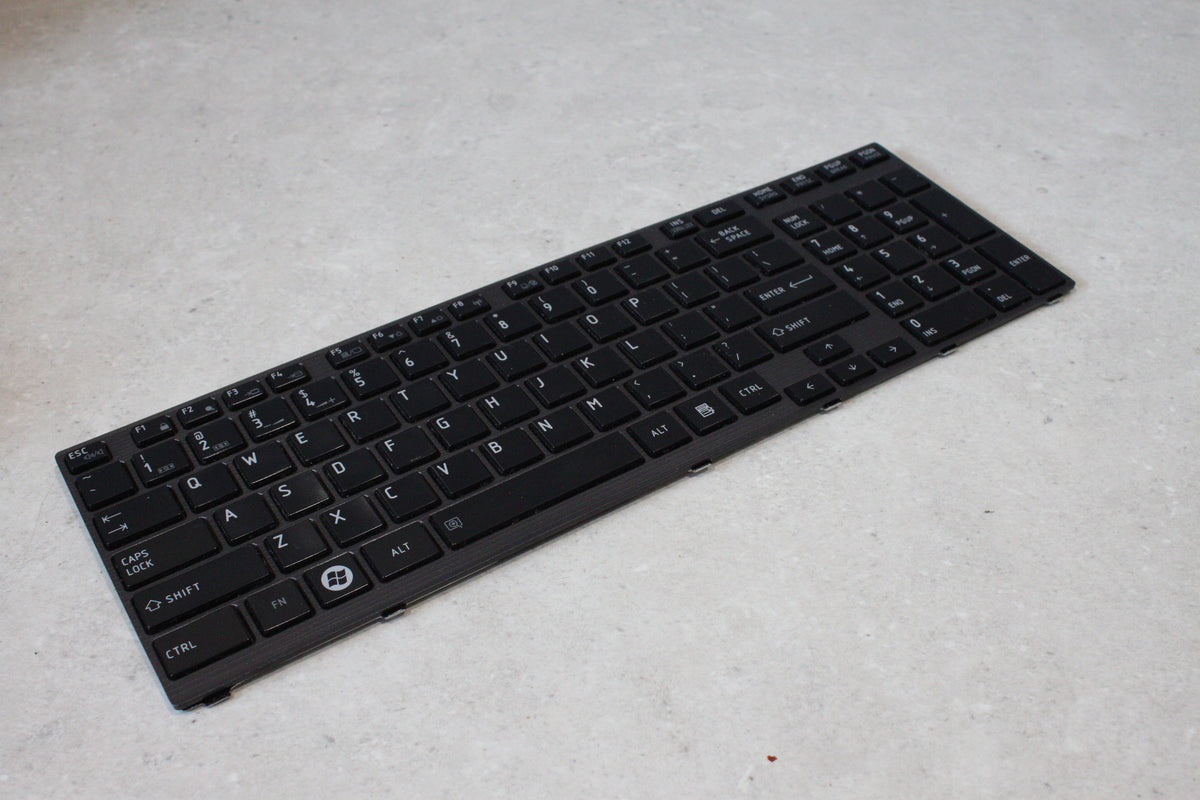 Toshiba P750 Laptop Keyboard PK130IU2B00