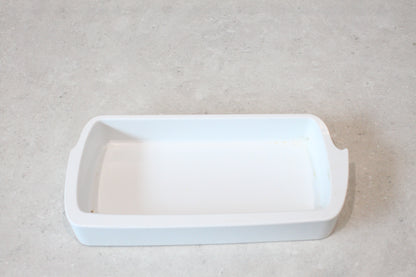 Fisher and Paykel E381T Shelf Door SML RH White 874974