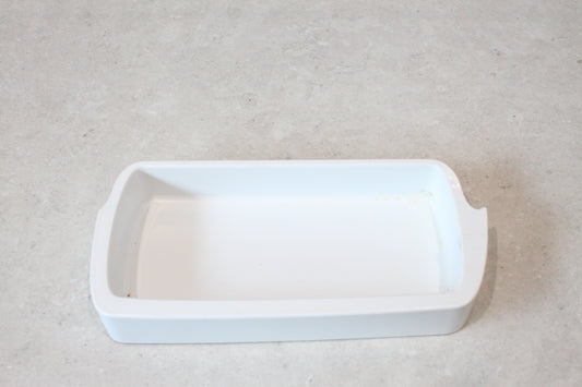 Fisher and Paykel E381T Shelf Door SML RH White 874974