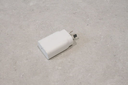 VIVO USB Travel Charger White 18W 5V/2A 9V/2A V1820C-AU