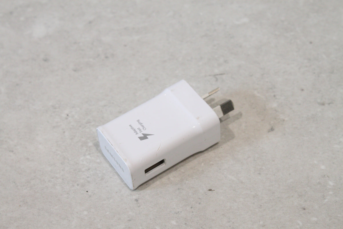 Samsung 15W USB-A Adaptive Fast Charging Adapter - White E-TA20HWE