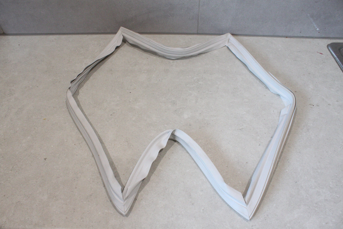 Fisher and Paykel E381T Freezer Door Gasket/Seal 837520P