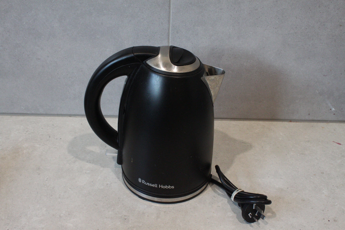 Russell Hobbs Montana Kettle - Matte Black 1.7L RHK142BLK