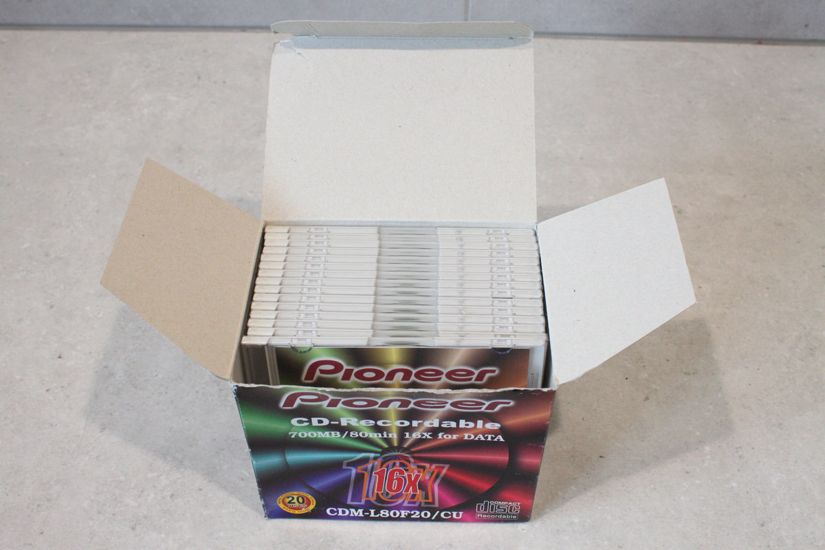 PIoneer CD-R 700MB 16x Slim Case Pack 15 (Opened) CDM-L80F20/CU