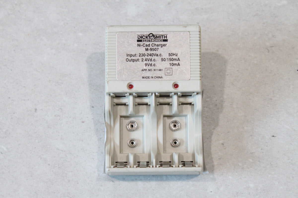 DSE Ni-CAD charger M-9507 Battery Rechargable