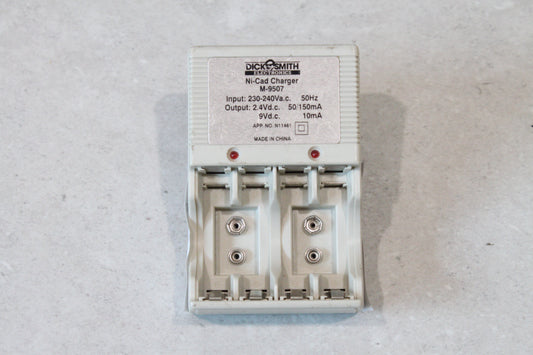 DSE Ni-CAD charger M-9507 Battery Rechargable