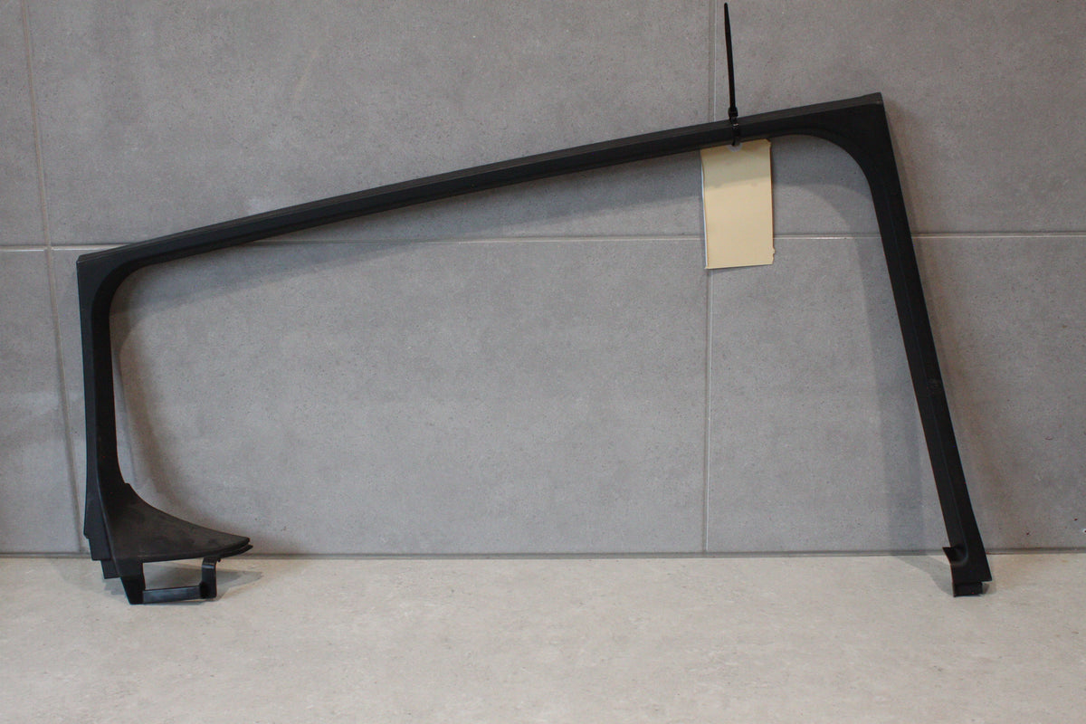 NISSAN Cover-Sash Inner,LH 822D5-5SF0A