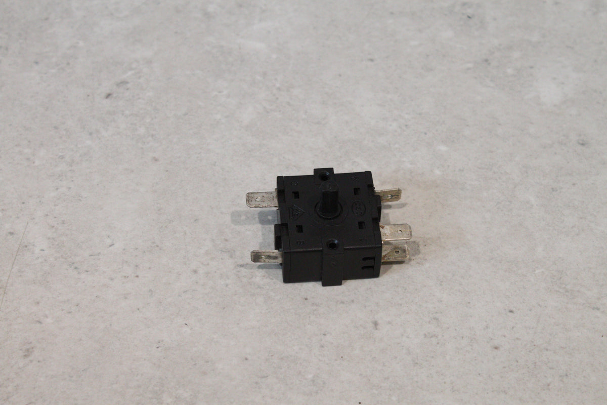 Soken Rotary Switch 2 Position 16A 250VAC