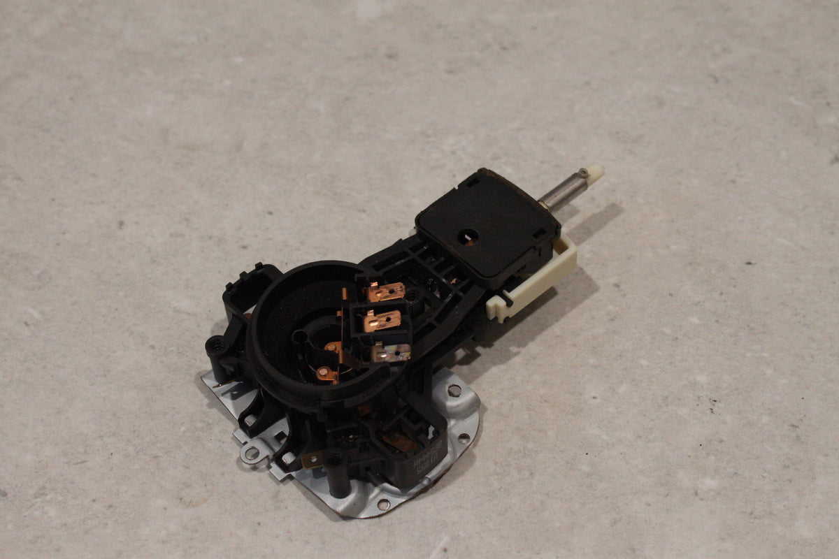 Strix Kettle Thermostat Control Switch Base Assembly U1855