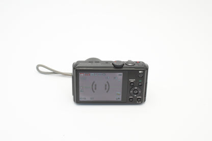 Panasonic Lumix Compact Digital Camera + Charger & Brand New Battery DMC-TZ40
