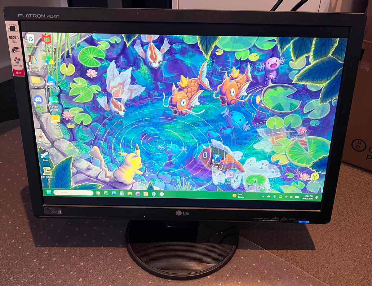 LG Flatron 22" Widescreen LCD Monitor W2242TT