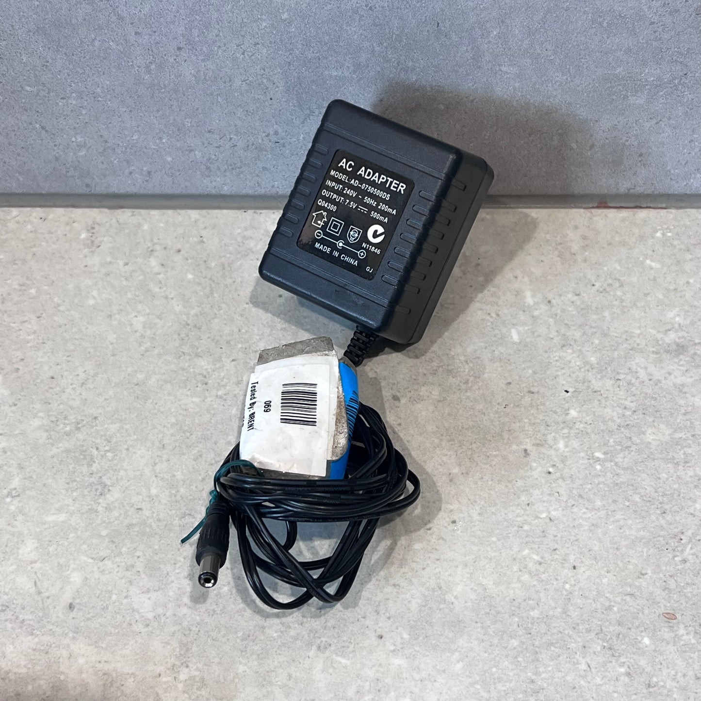7.5V DC 500mA AC Adaptor AD-0750500DS N11846