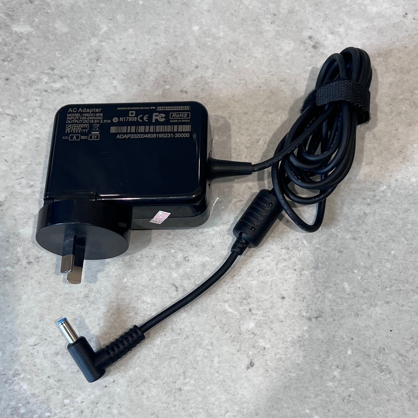 19.5V DC 2.31A AC ADAPTER 195231-808