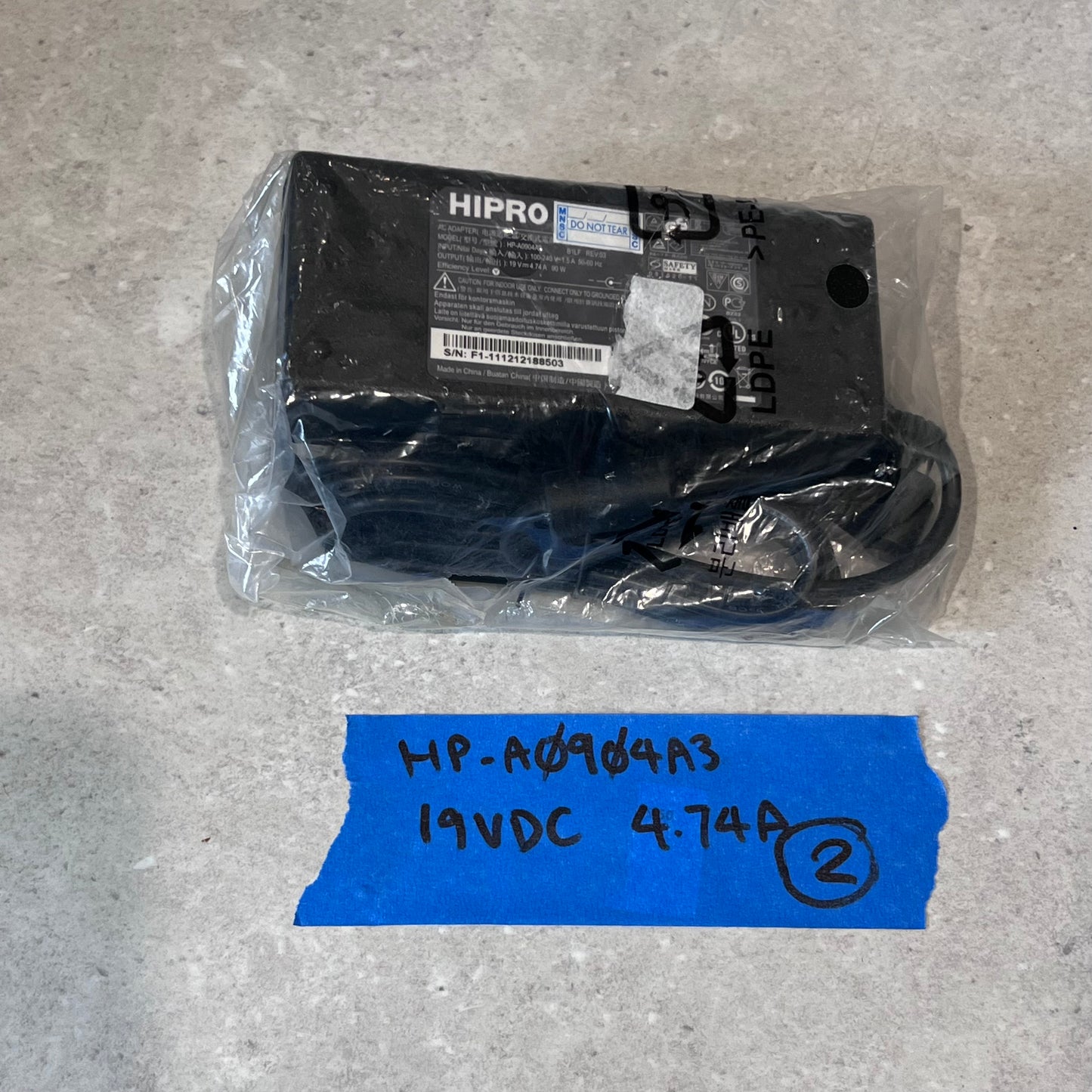 19VDC 4.73A HP-A0904A3 HIPRO AC ADAPTER