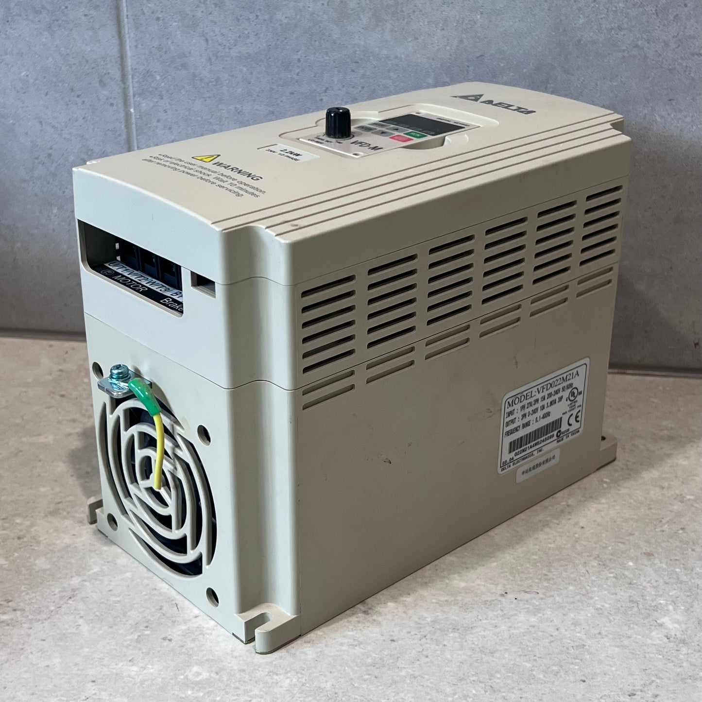 DELTA 2.2kW VSD VFD022M21A