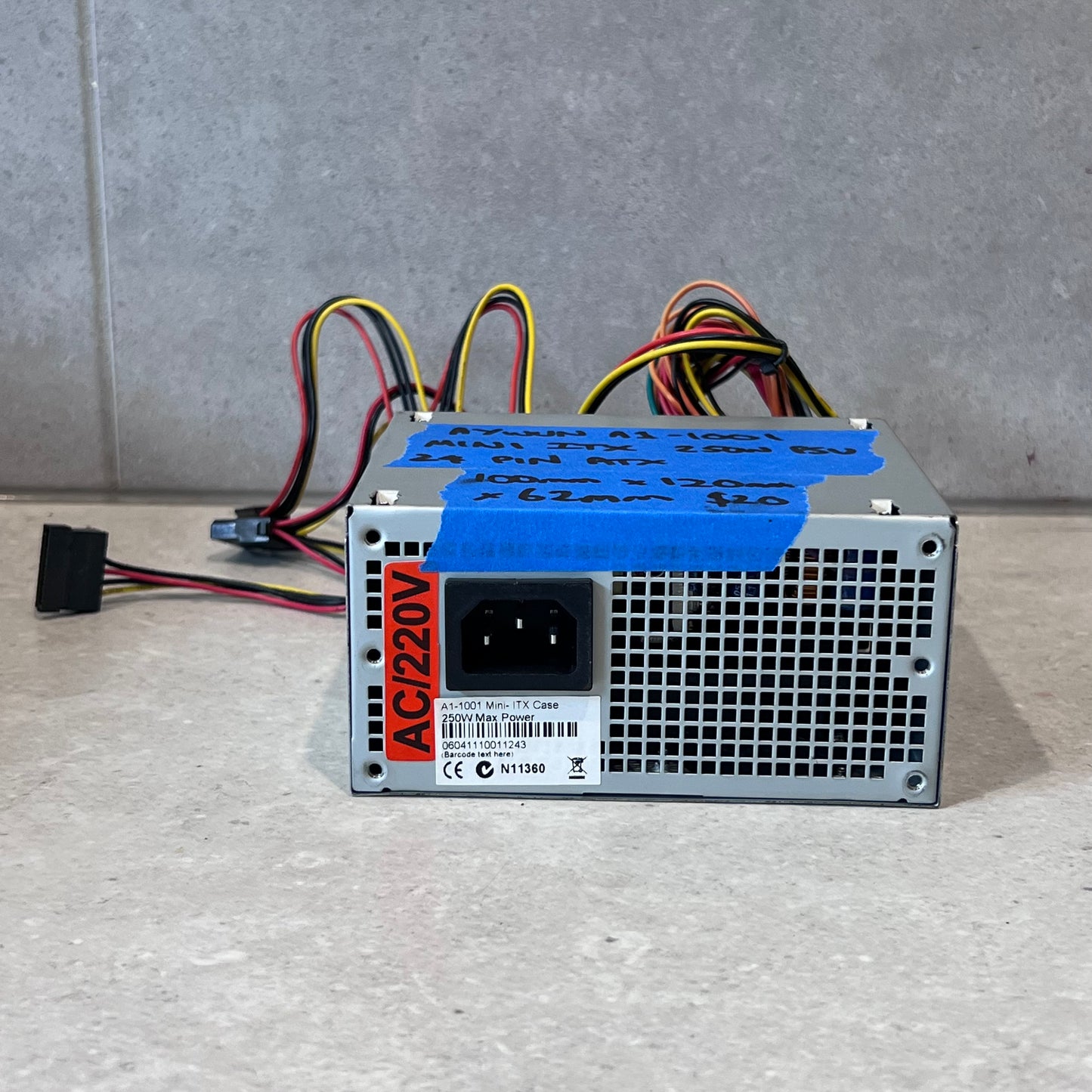 AYWUN A1-1001 MINI ITX 250W PSU 24 PIN ATX