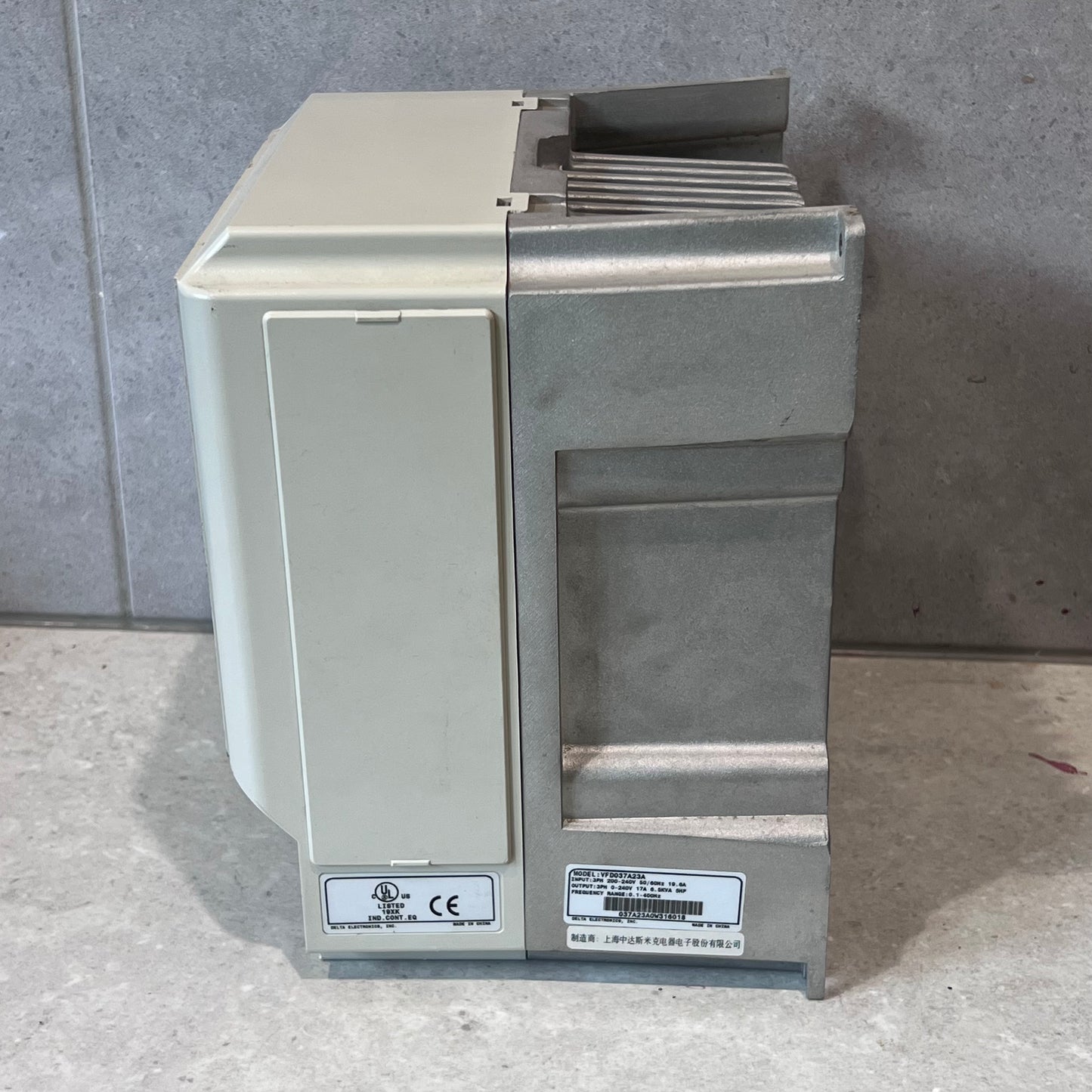 DELTA 3.7kW 230V 3 PHASE VSD VFD037A23A