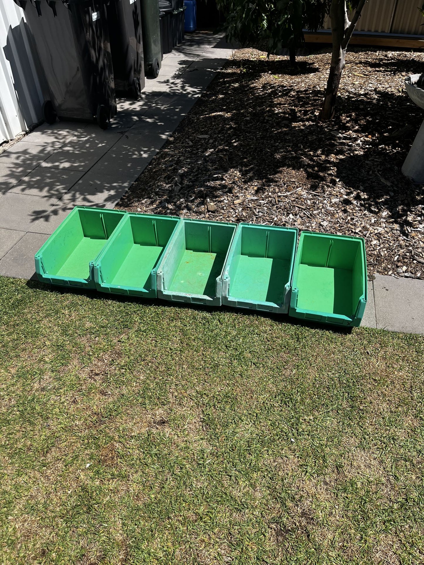 Lamson Storage Bin - Size 2 Green