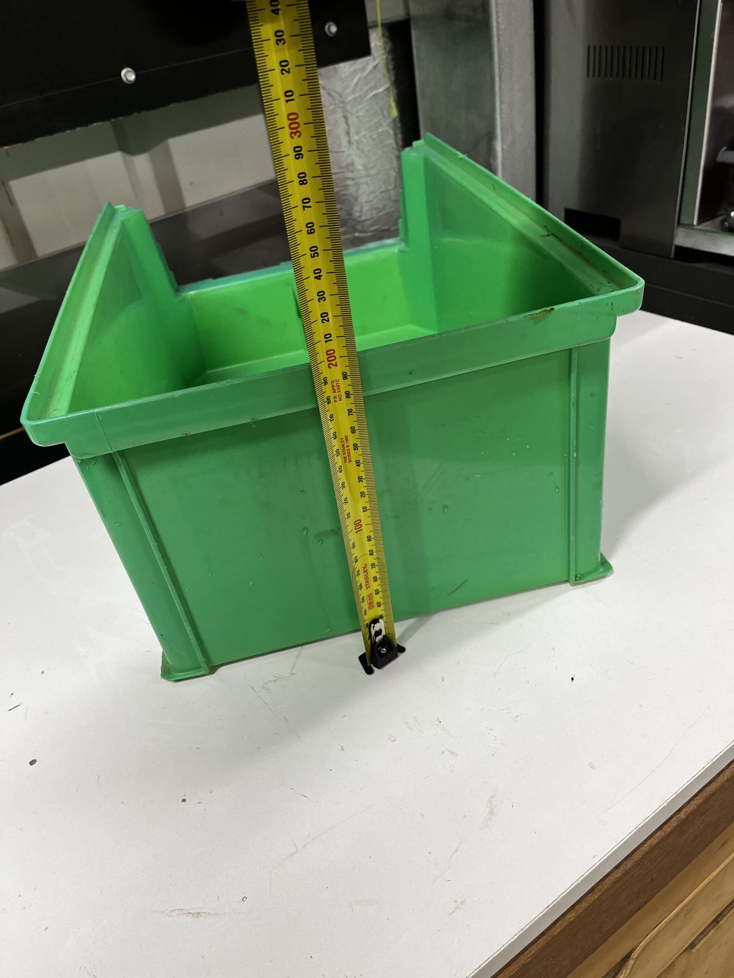 Lamson Storage Bin - Size 2 Green