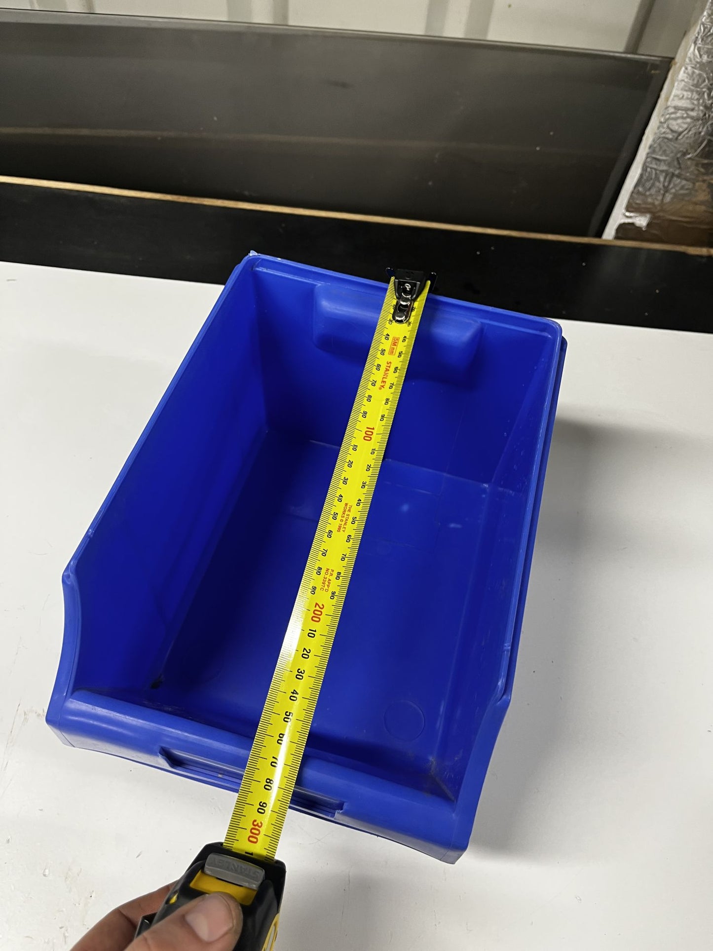 Dexion Maxi Bin P30 - Blue  205mm L × 280mm D × 165mm H