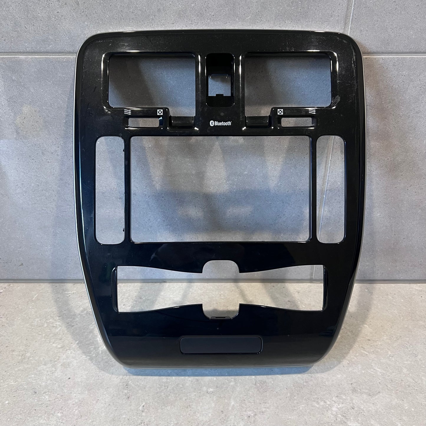 Nissan Leaf ZE0 682603NA0A Center Dash Panel