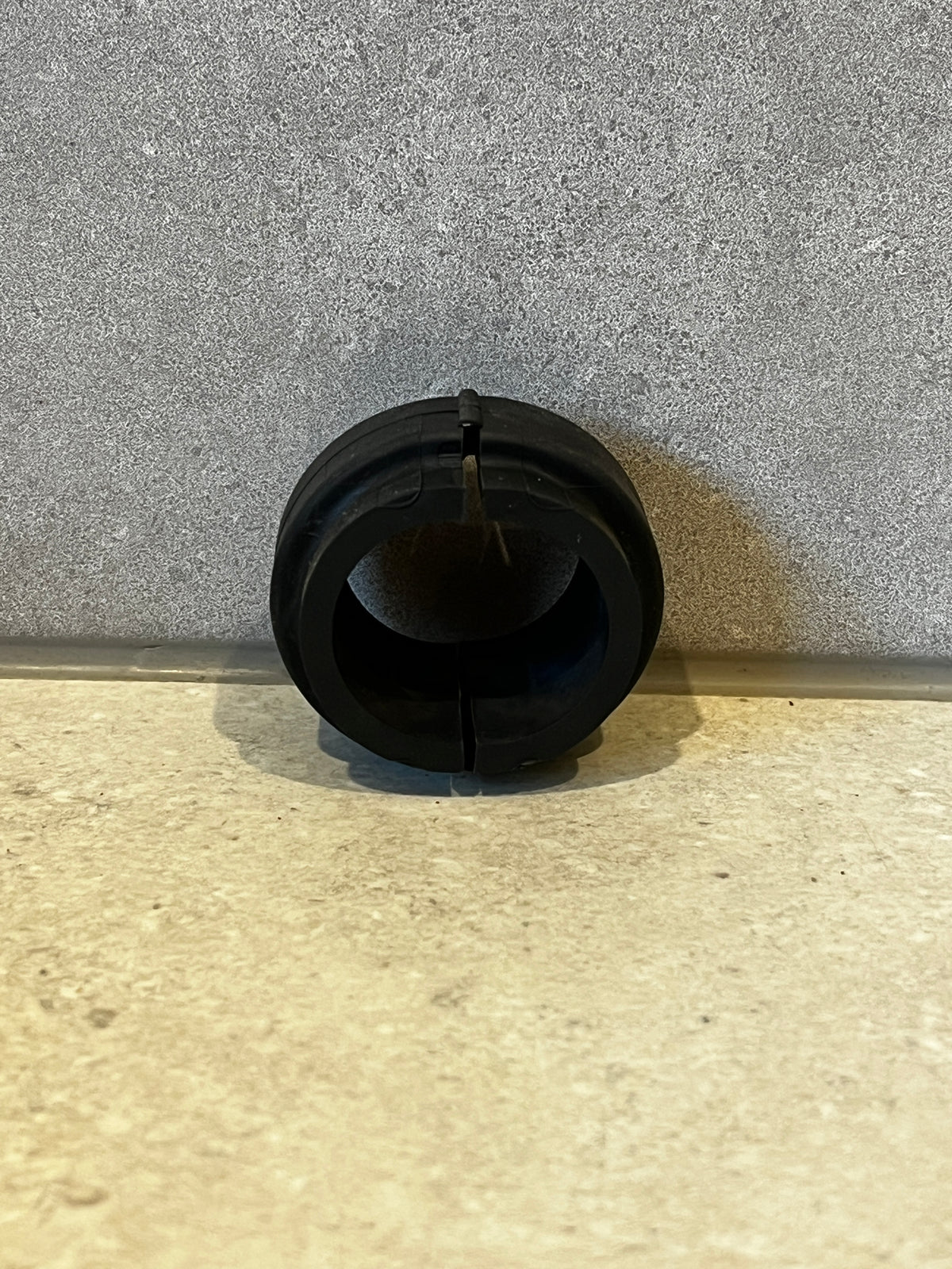 Stauff 30mm Pipe Standard Elastomer Insert RI-30-6/5S-SA73