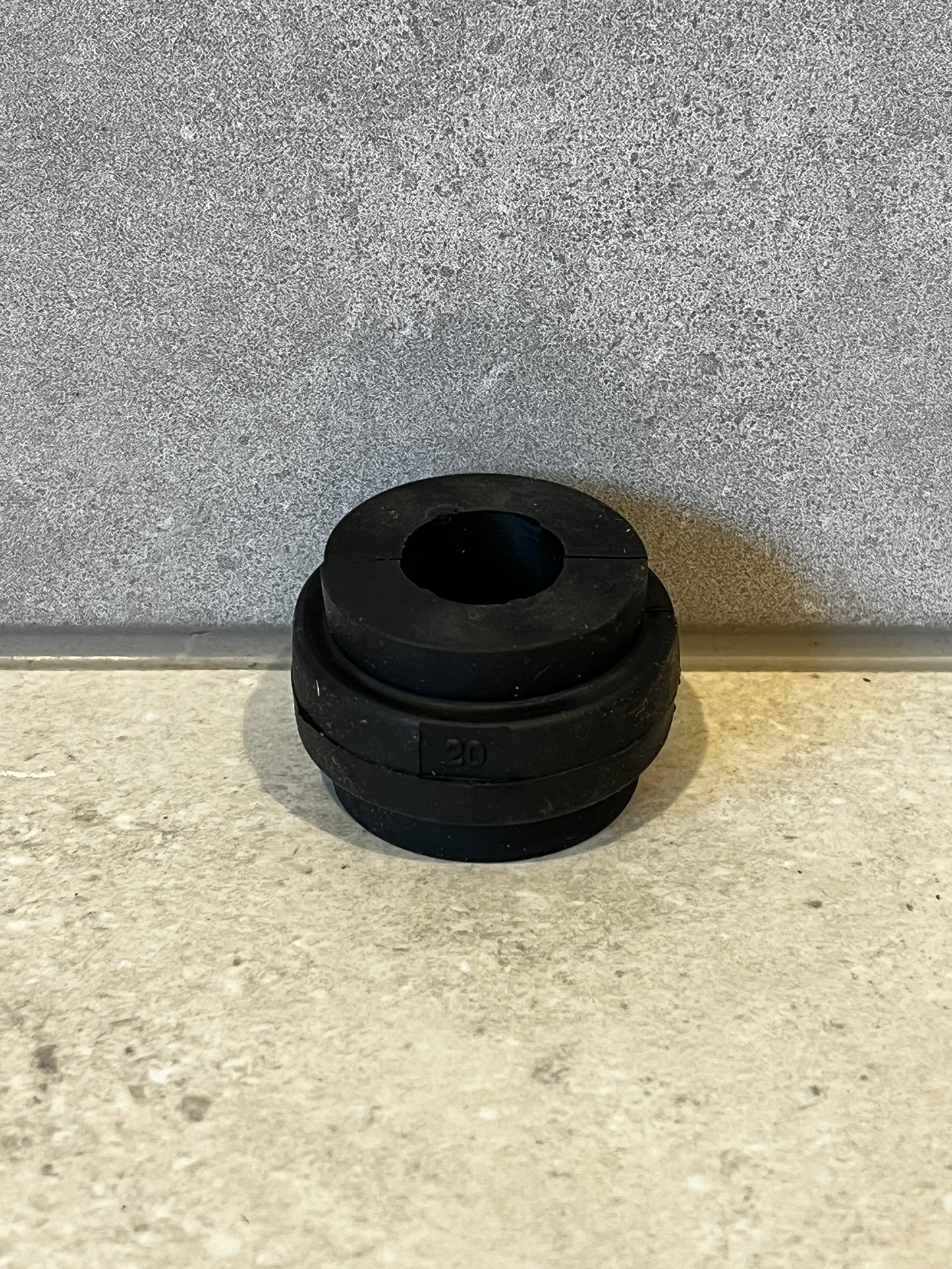 Stauff 20mm Pipe Standard Elastomer Insert RI-20-6/5S-SA73
