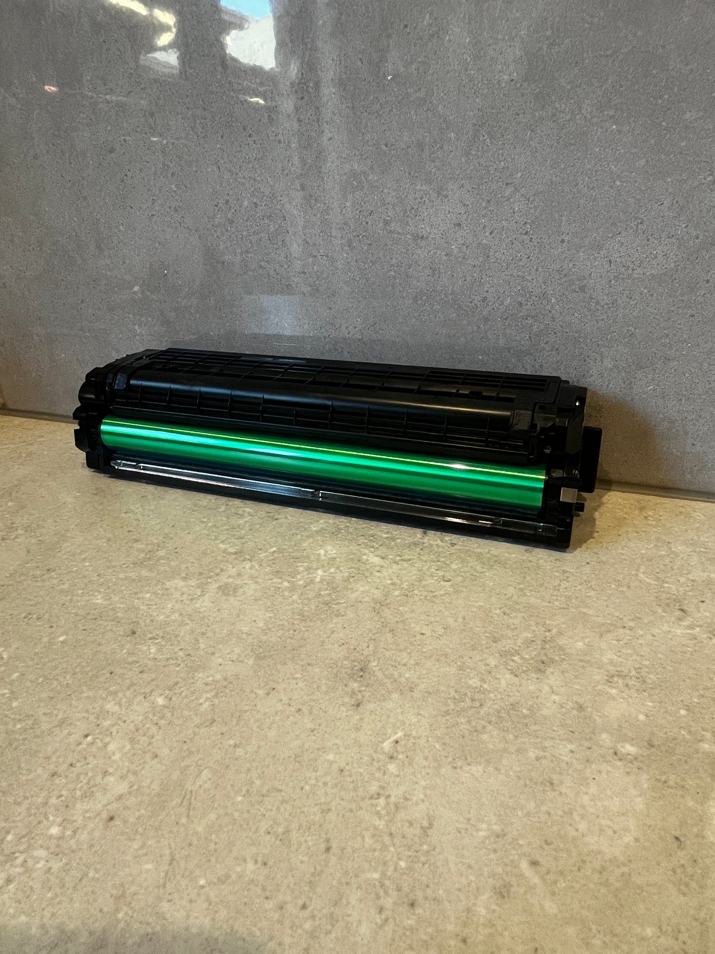 Genuine Samsung CLT C504S Toner Cartridge (Cyan)
