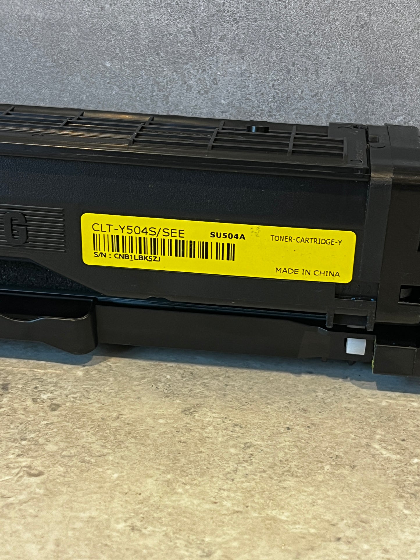 Genuine Samsung CLT Y504S Toner Cartridge (Yellow)