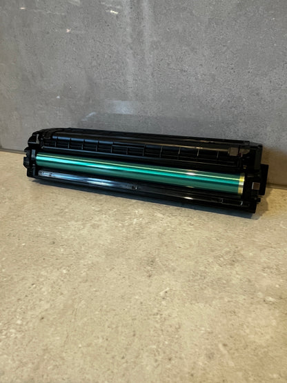 Genuine Samsung CLT M504S Toner Cartridge (Magenta)