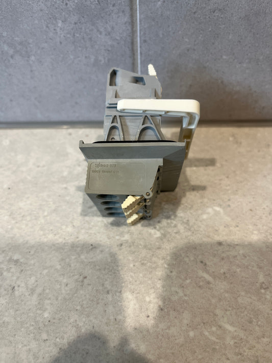 WAGO 828 Feedthrough terminal block; lever; Plate thickness: 3 mm; 10mm2 41A 3 Pole