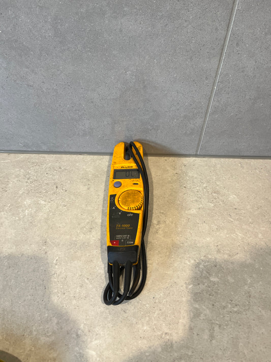 Fluke T5-1000 Multimeter with Case