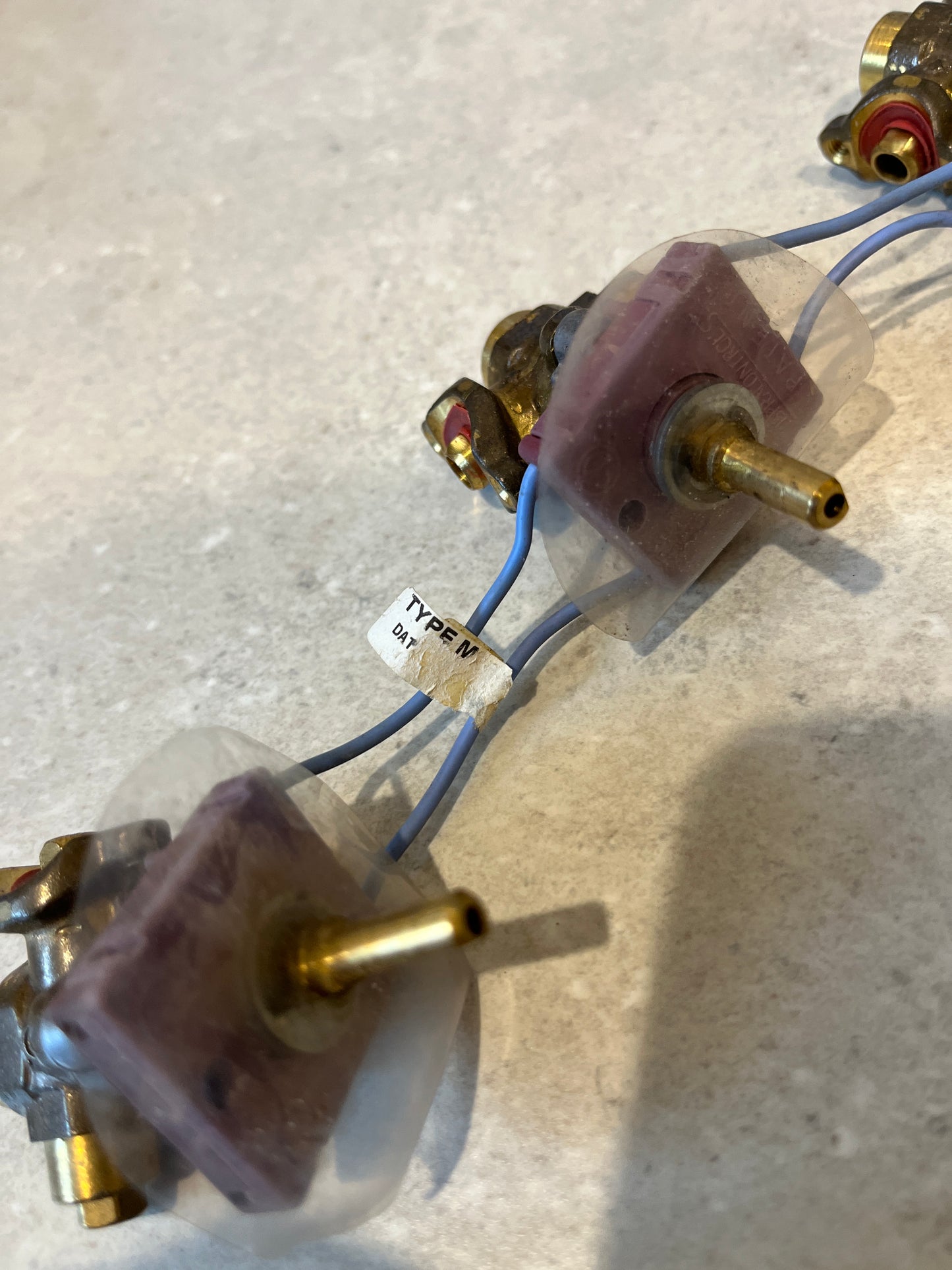 Westinghouse GHH95WNG Gas Valve + Switches