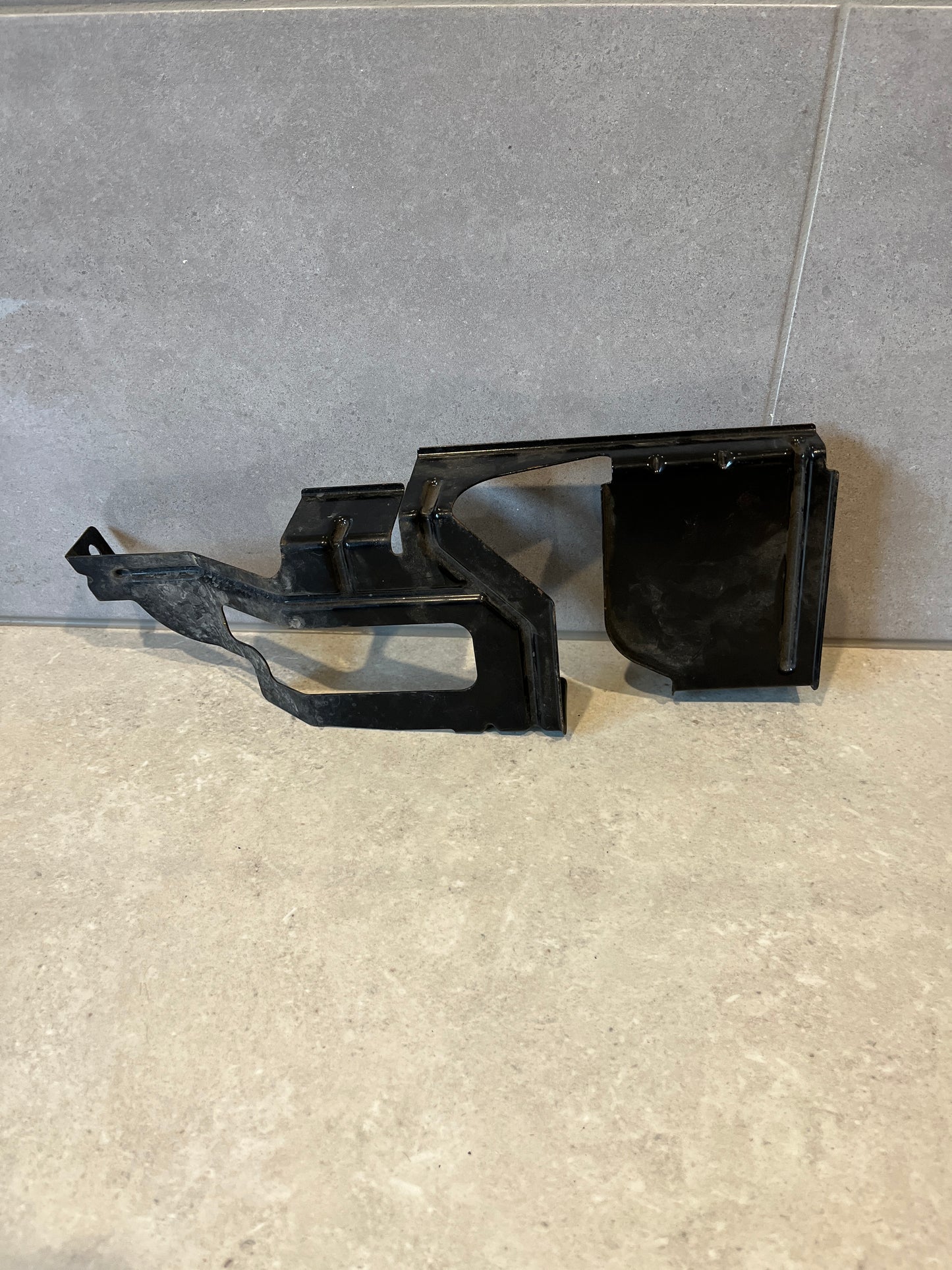 Nissan Leaf ZE0 PTC Heater Bracket  27175-3NA0A +  27175-3NA1A