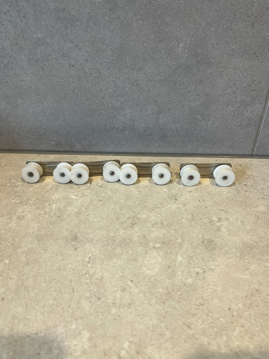 BOSCH SMS6022 Dishrack Roller 00056247 Set of 4