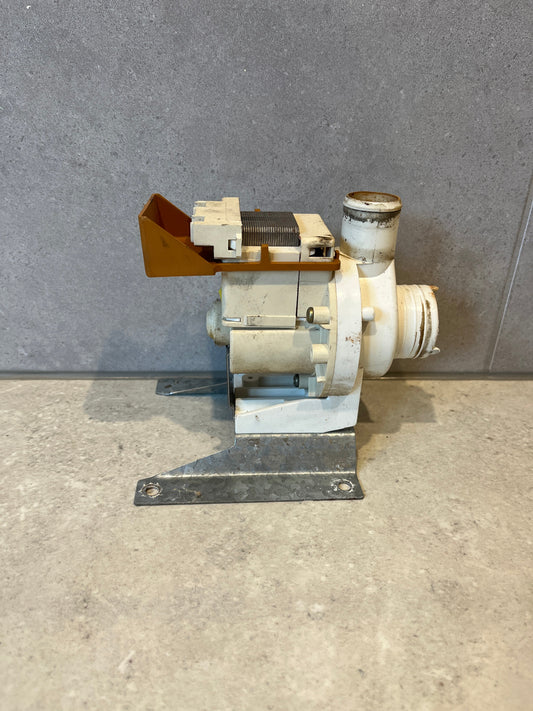 Hoover 200M Top Loader 43585421 PUMP DRAIN Plaset